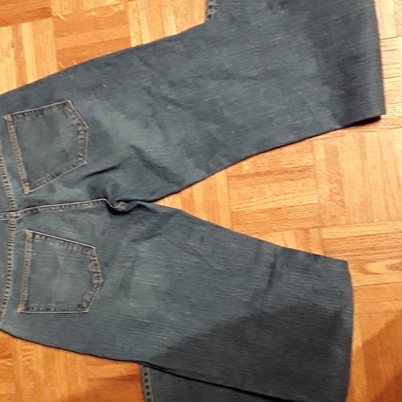 Old Navy Loose - Picture 2 of 4